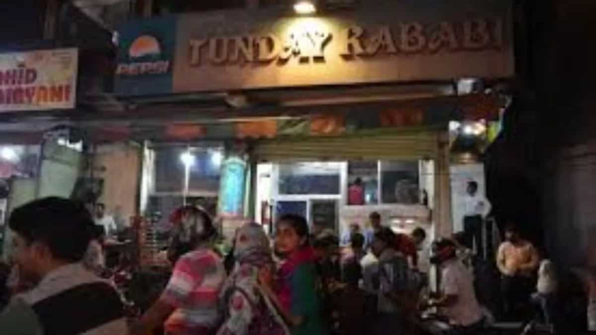 The Legacy Of Tunday Kababi: Iconic Restaurant Of Lucknow