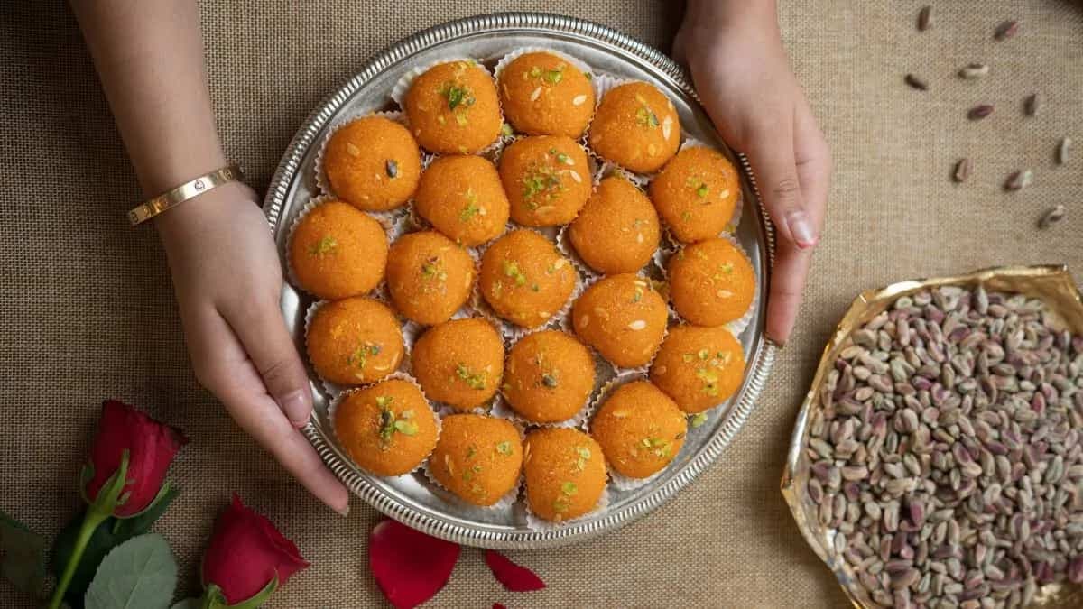 Karva Chauth 2023: 6 Superfoods to Include In Your Sargi 