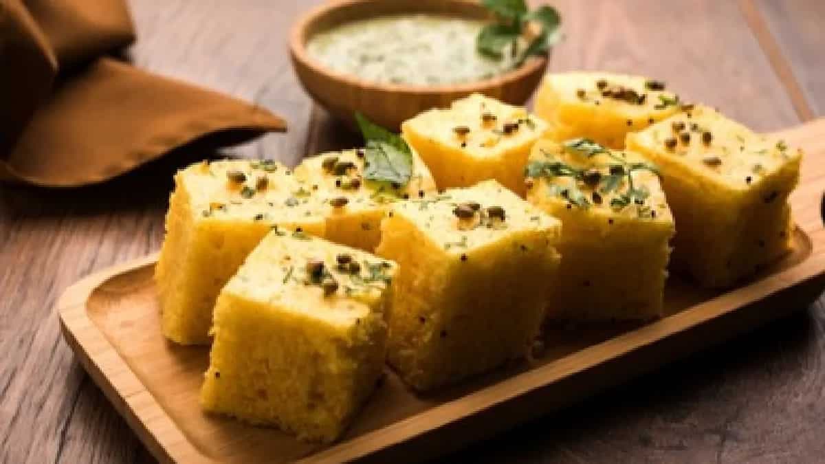 Gujarati Breakfast Dhoklas: 5 Yummy Varieties To Try At Home