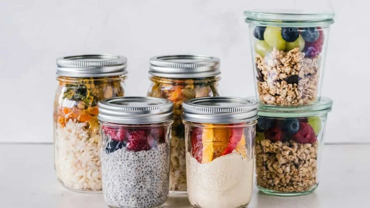 Love Mason Jars? Here's 10 Dishes & Drinks To Serve In Them