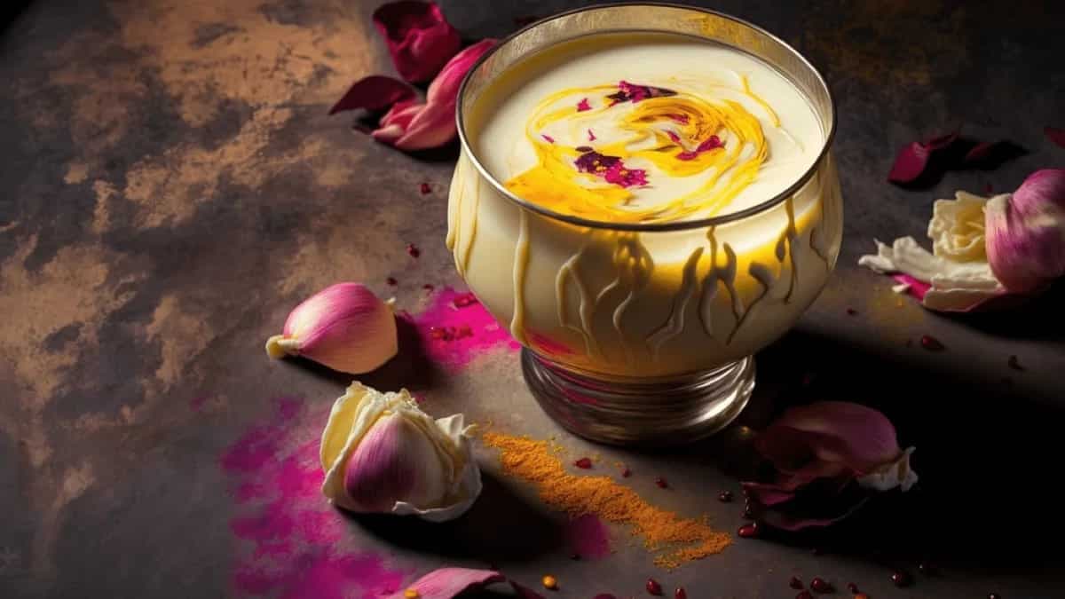 Holi 2023: Sip 7 Festive Drinks That India Serves On Holi