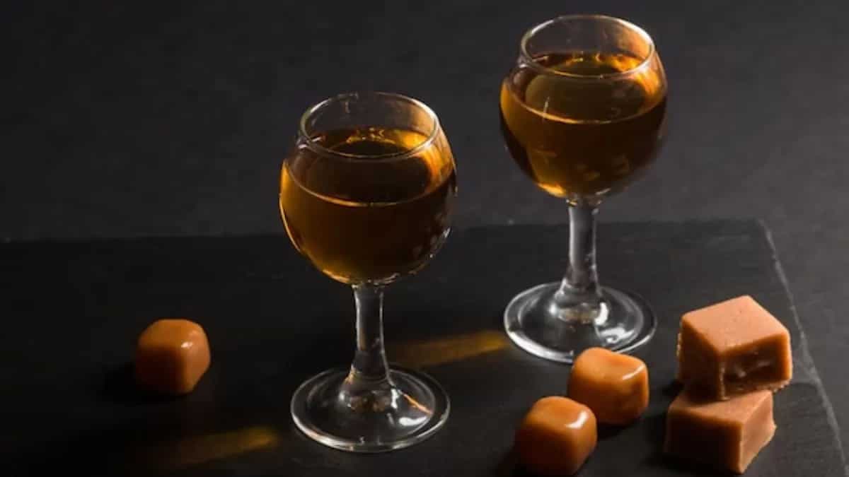 How To Make Candy-Flavoured Dark Rum At Home 
