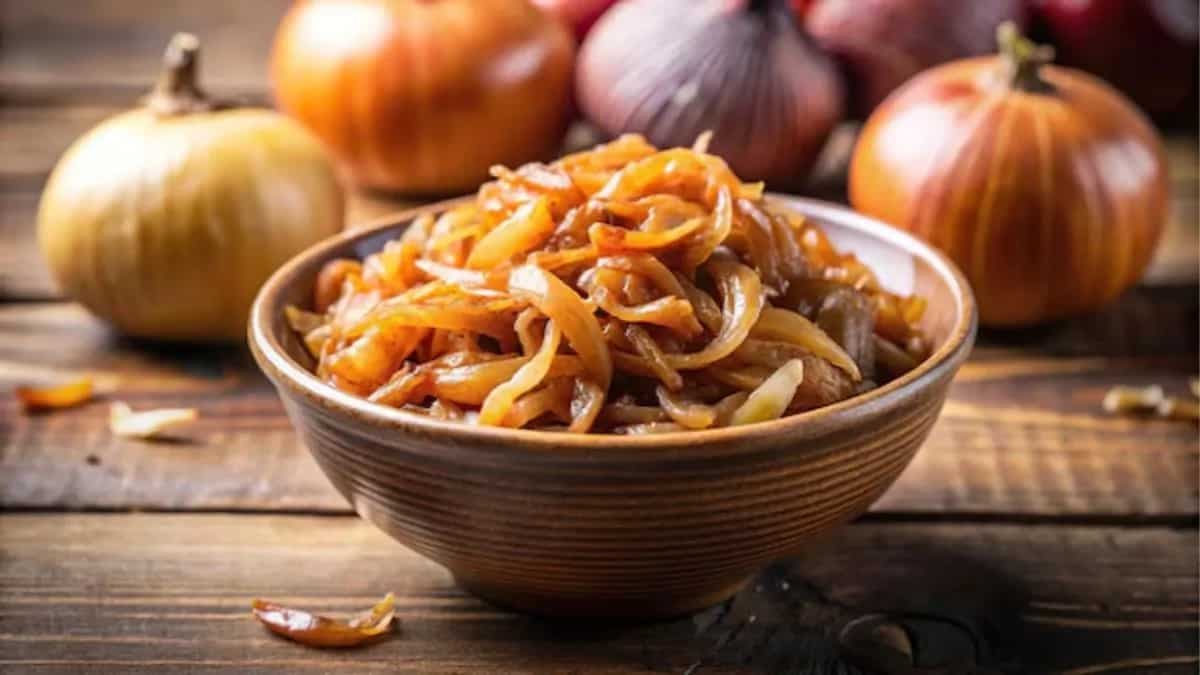 How To Make Caramelised Onions And 7 Delicious Ways To Use Them