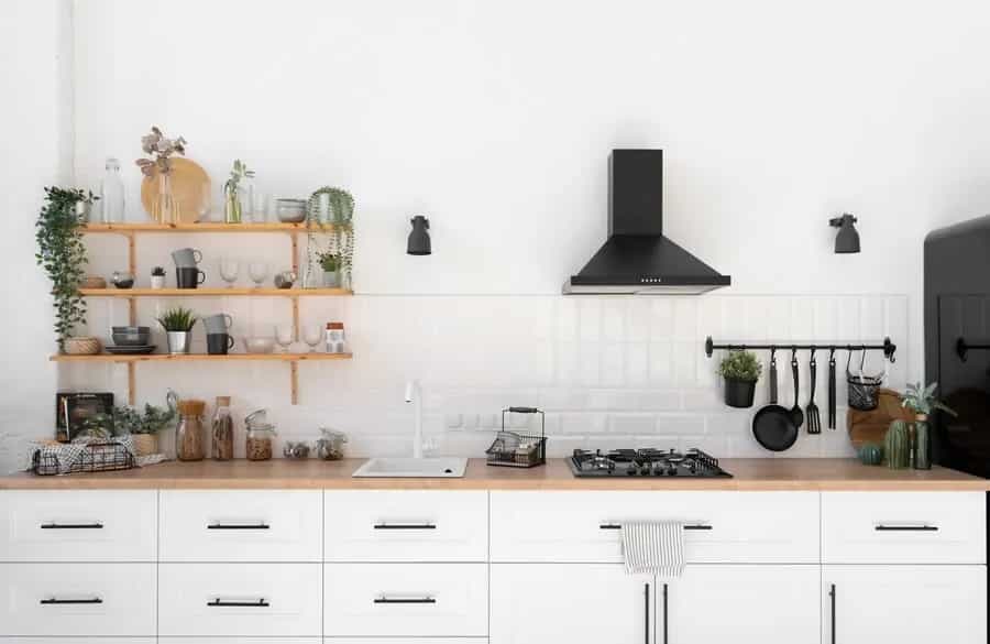 6 Tips To Clean & Prepare Your Kitchen For Summer Months Ahead