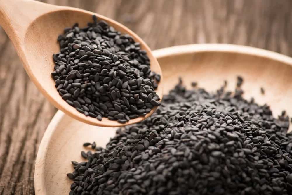 Black Sesame for Weight Loss: 6 Ways To Include These Tiny Seeds