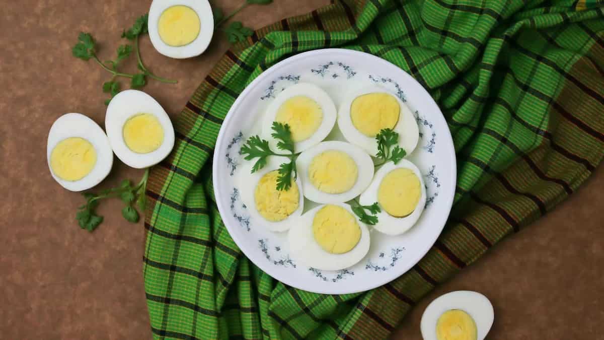 Boiled Eggs for Breakfast: Tips, Tricks, and Delectable Recipes
