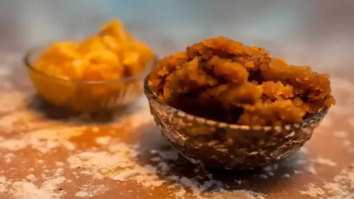 5 Reasons Why 'Ghee-Gur' Is Your Perfect Post-Meal Dessert