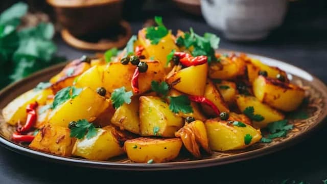 Appetising Aloo Dishes Prepared Across Indian States