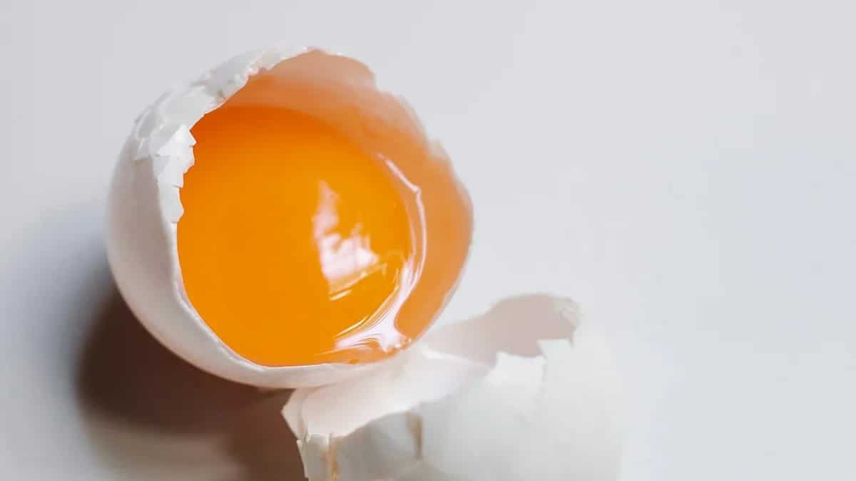 Recipe With Raw Eggs? When It's Safe (And When It's Not)