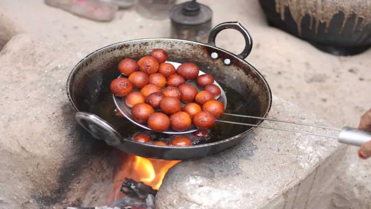 7 Crеativе Dishеs To Makе With Gulab Jamun