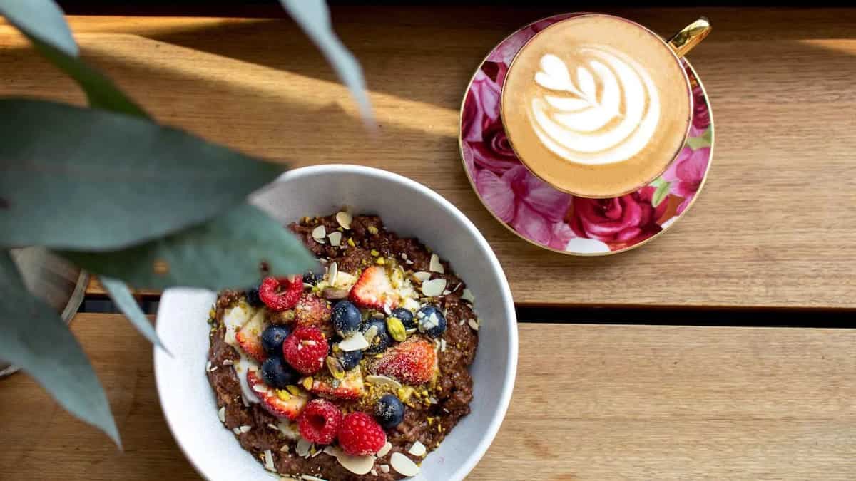 8 Foods To Pair With Coffee For An Energy Filled Breakfast