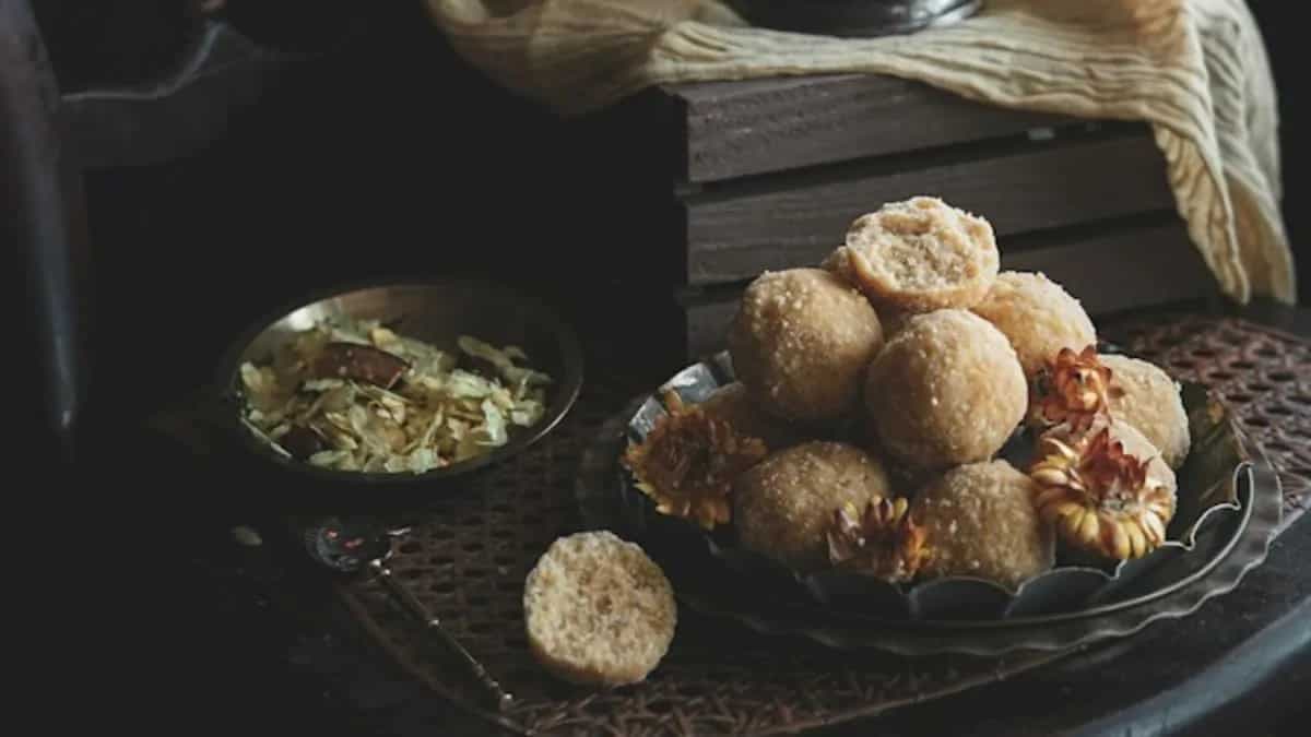 5 Nutritious Laddoos To Relish This Winter Season