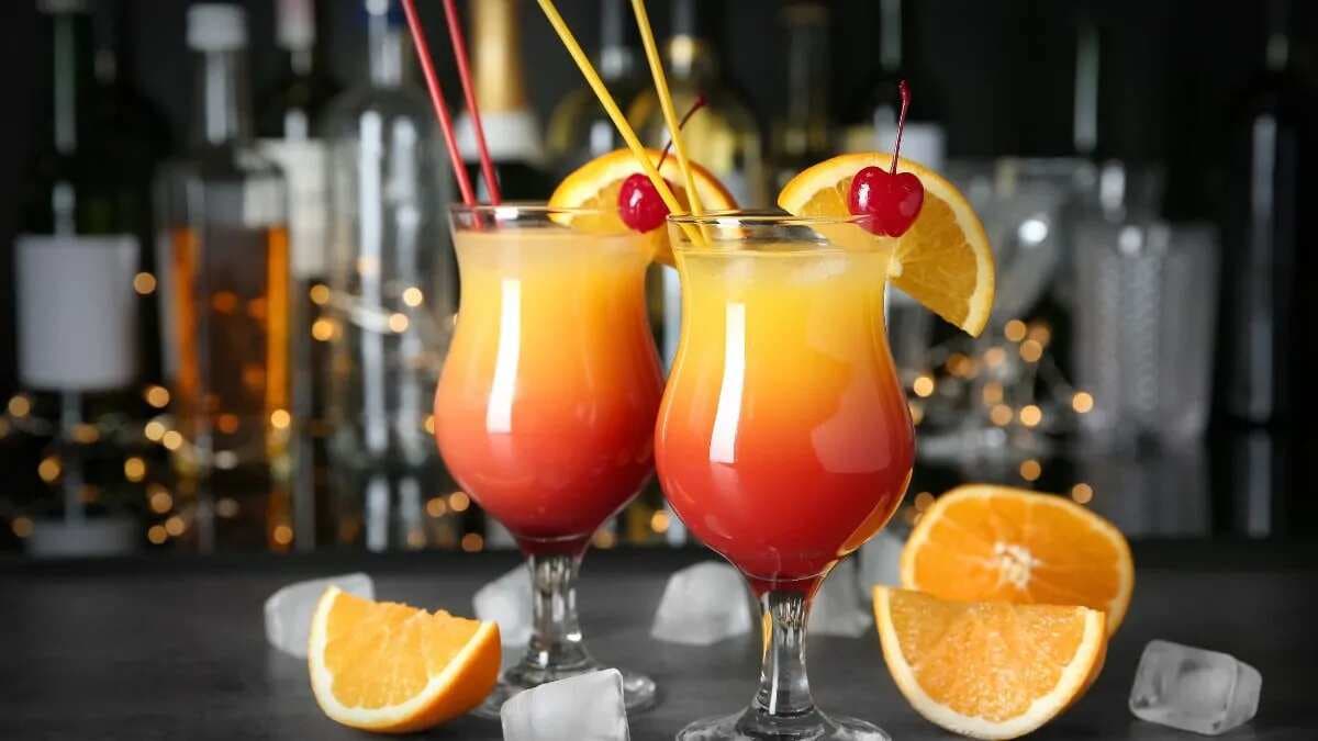 Sex On The Beach: A Classic Cocktail That Fell Out Of Style