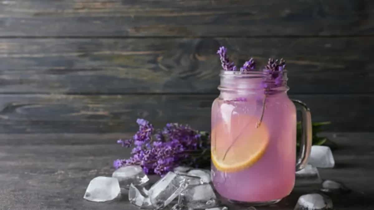 7 Aromatic Lavender-Infused Beverages To Beat The Heat