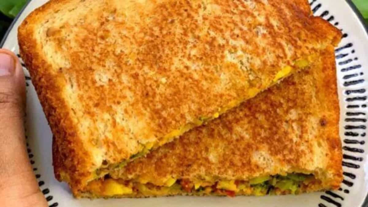 Ever Tried Egg Bhurji Sandwich? Here's A Recipe