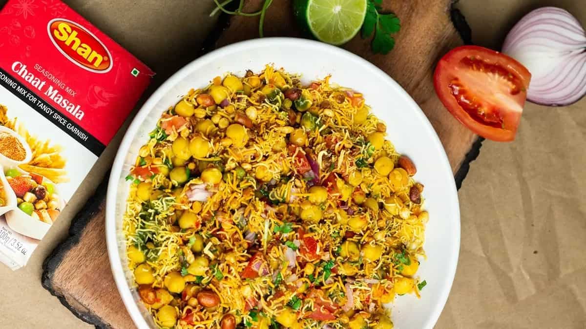 7 Indian Chaat Ideas To Satiate Your Snacks Craving 