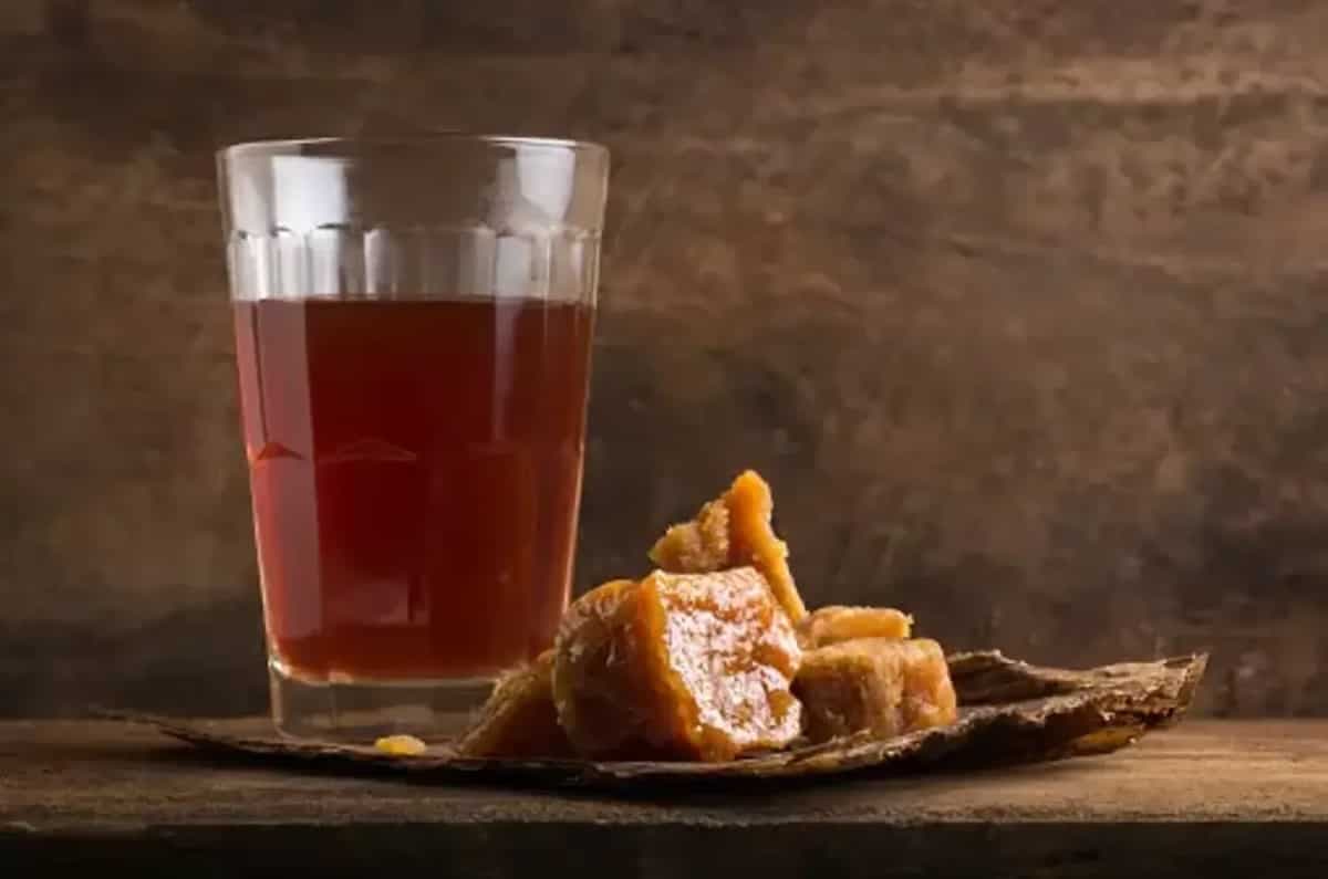 Jaggery Dilemma: Is It A Daily Delight?