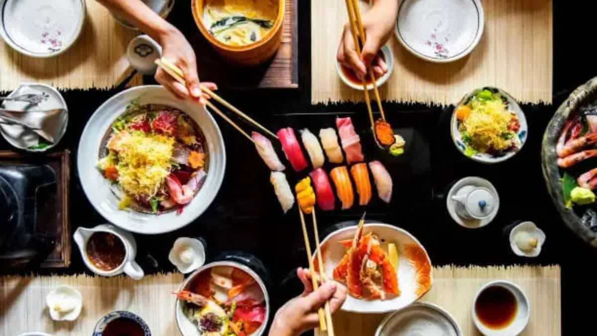 Follow This Pan-Asian Guide To Learn Table Etiquette