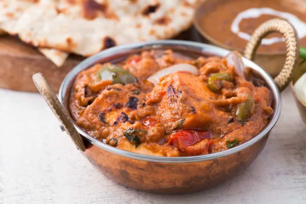 7 Ingredients To Turn Your Curry Rich, Creamy, And Irresistible