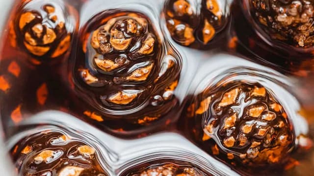 Boozy Liqueur-Filled Chocolates For The Festive Season