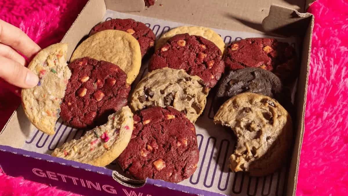 The Breakup Boxes: Heartbreaks May Get Better With These Cookies