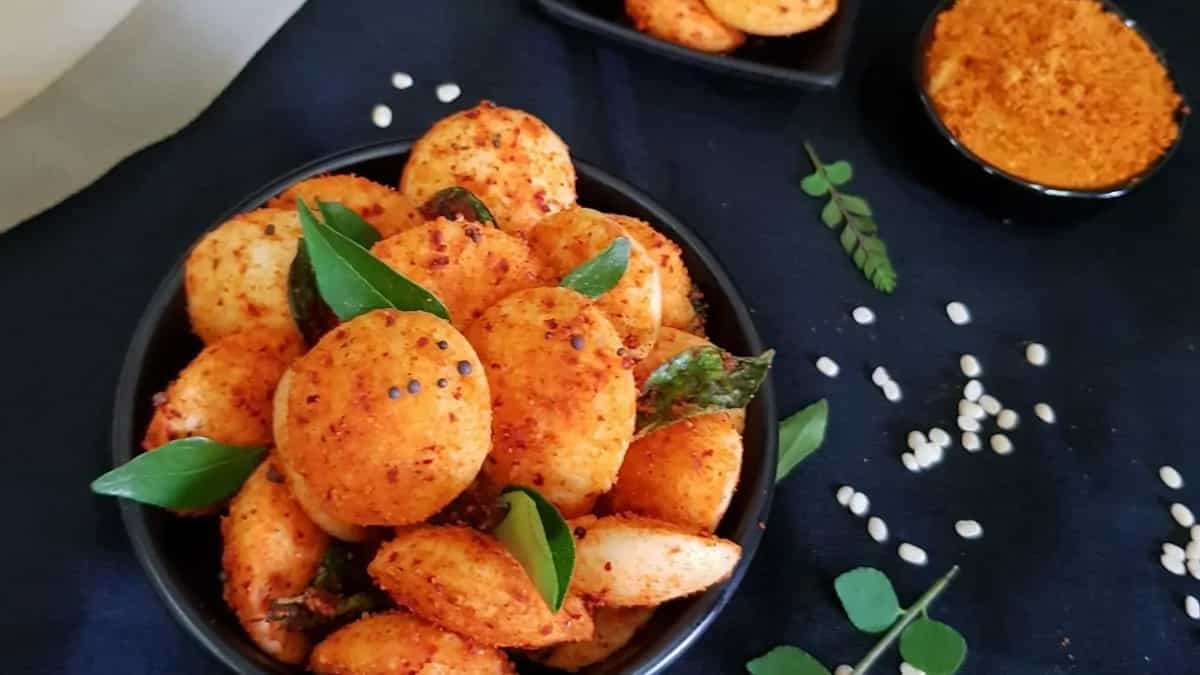 Have Leftover Idlis? Tips To Turn Them Into A Healthy Snack
