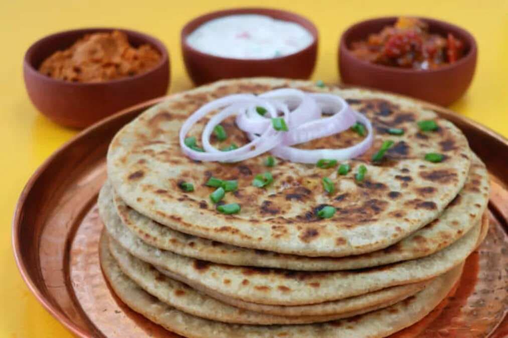 6 Paratha That You Must Add In your Meal This Winter Season