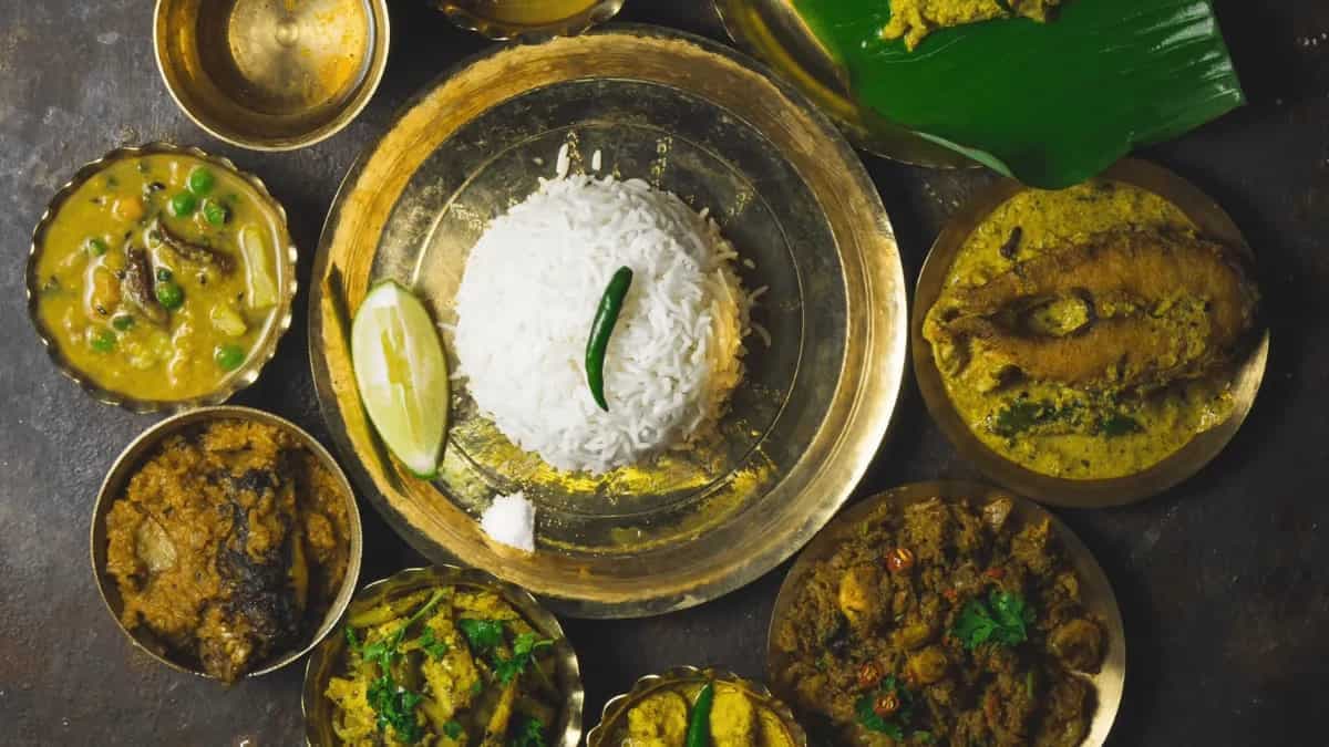 8 Dishes Beyond Khichuri In The Traditional Bhoger Thali