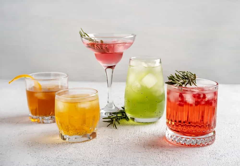 How Cocktail Glasses Can Transform Your Drinking Experience