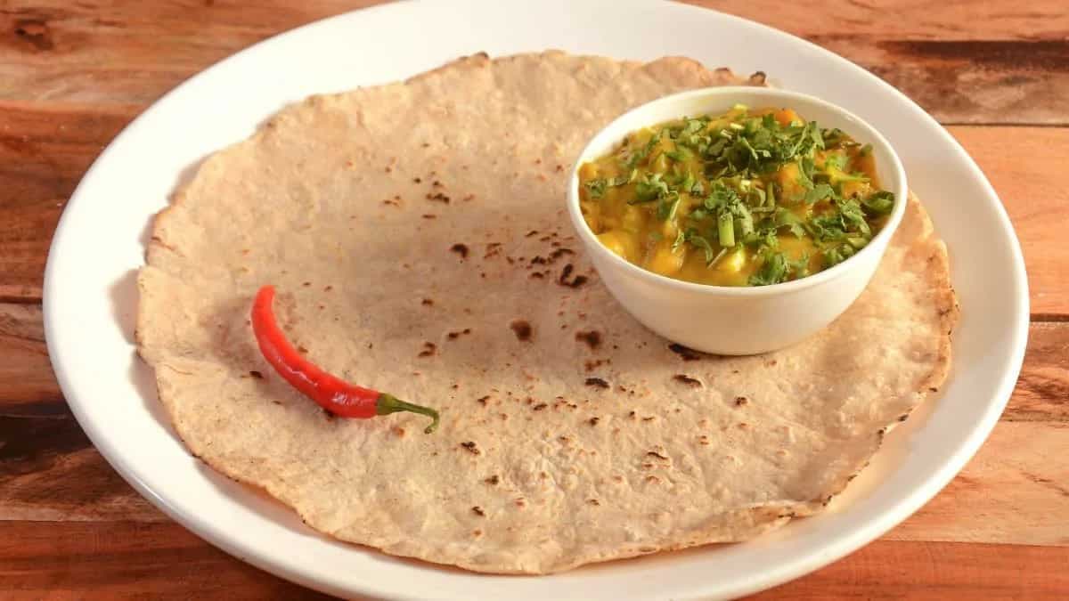 Pithla Bhakri, A Spicy Besan Curry From Maharashtra's Villages