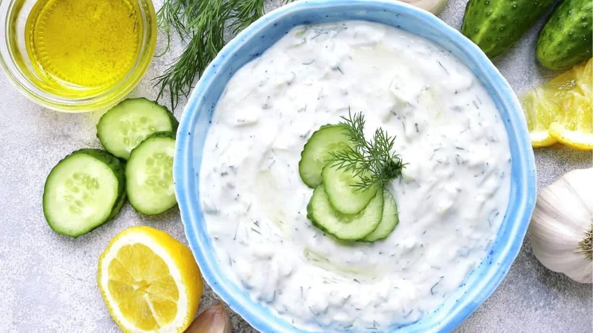 This High Protein Cottage Cheese Dip Will Be Your New Gym Buddy