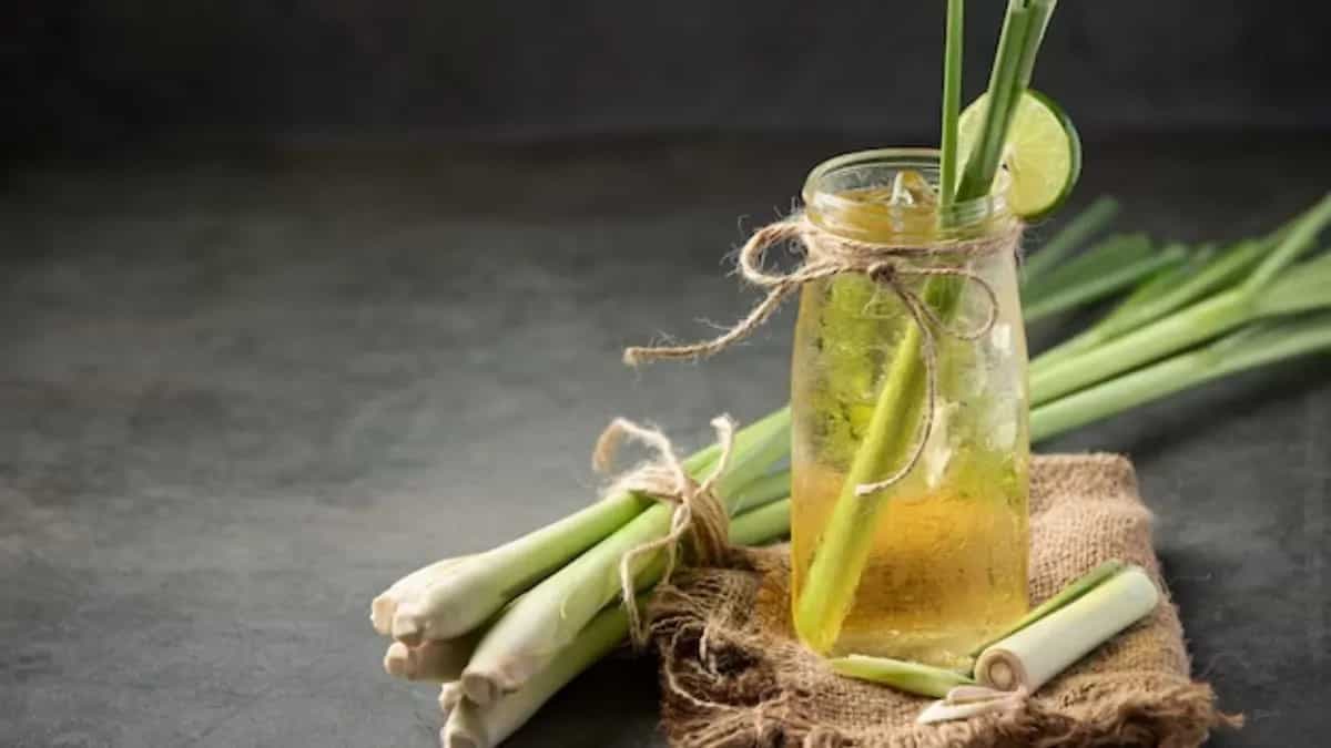 Lemon Grass: The 6 Health Benefits Of This Lemony Herb 