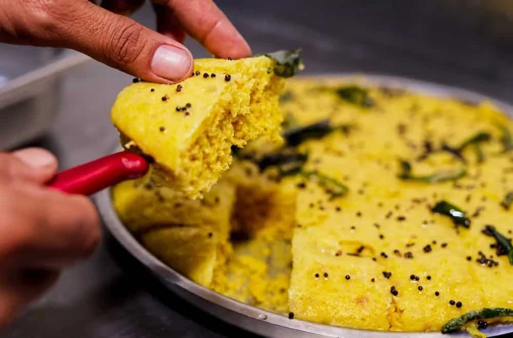 Dhokla In Ahmedabad: Types and Top 5 Spots to Visit 