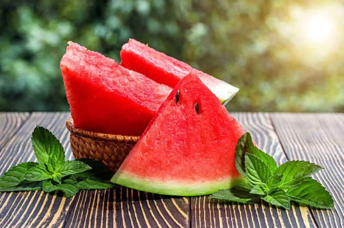 7 Healthy Foods That Enhance Blood Circulation