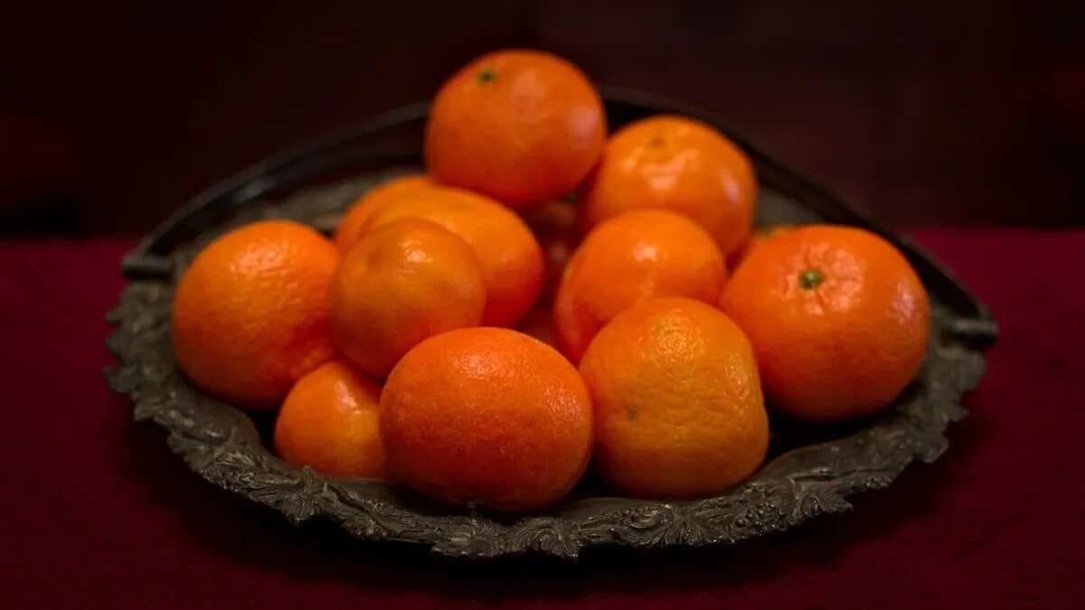 Winter And Oranges: 5 Health Benefits Of This Citrus Fruit