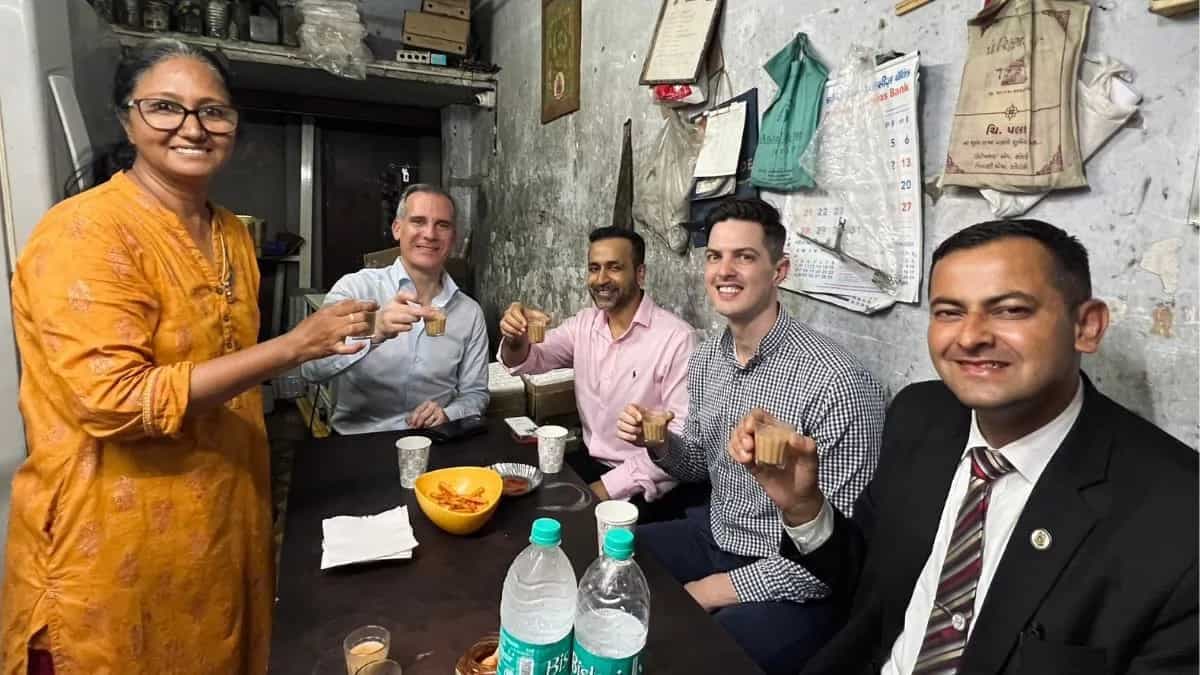 US Ambassador Relishes Local Food In Ahmedabad And Hyderabad