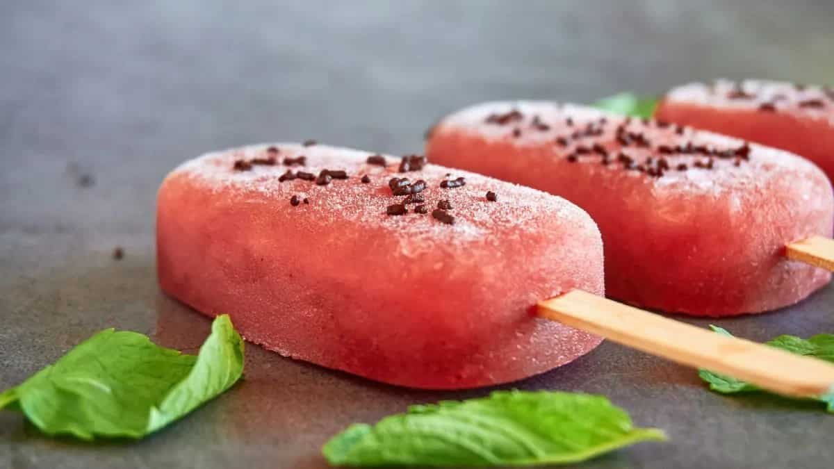 7 Desi-Flavoured Popsicles You Can Make At Home This Summer