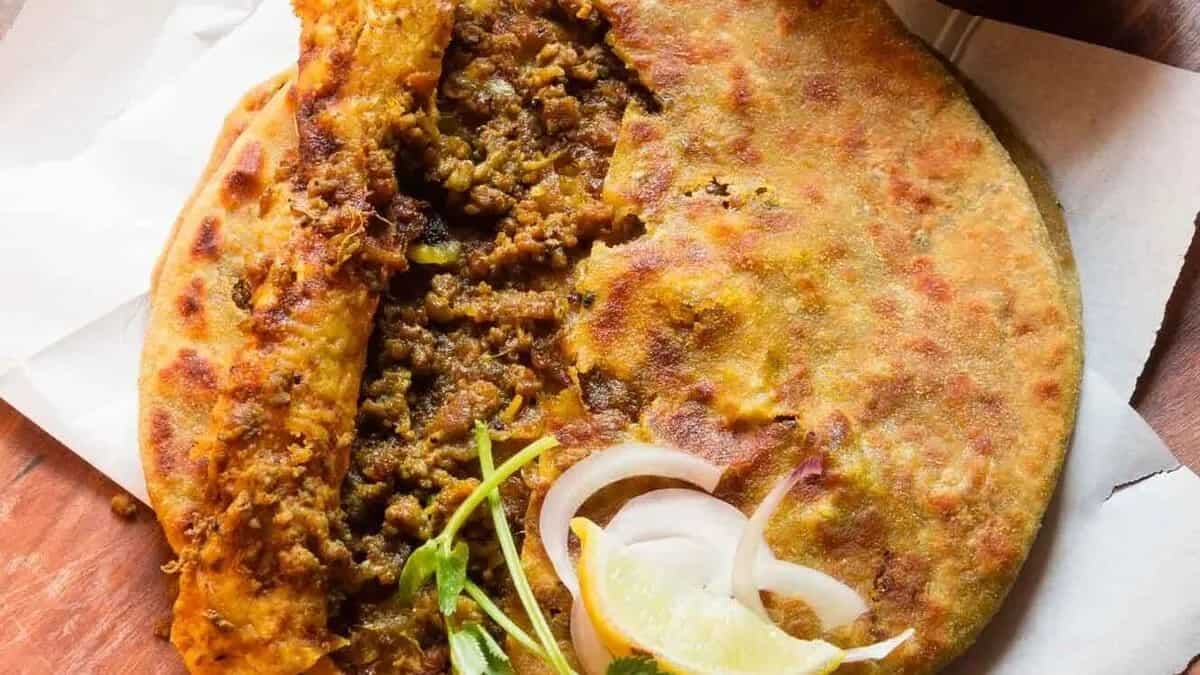 Keema Paratha; An Oozy Meaty Paratha From The Mughlai Cuisine