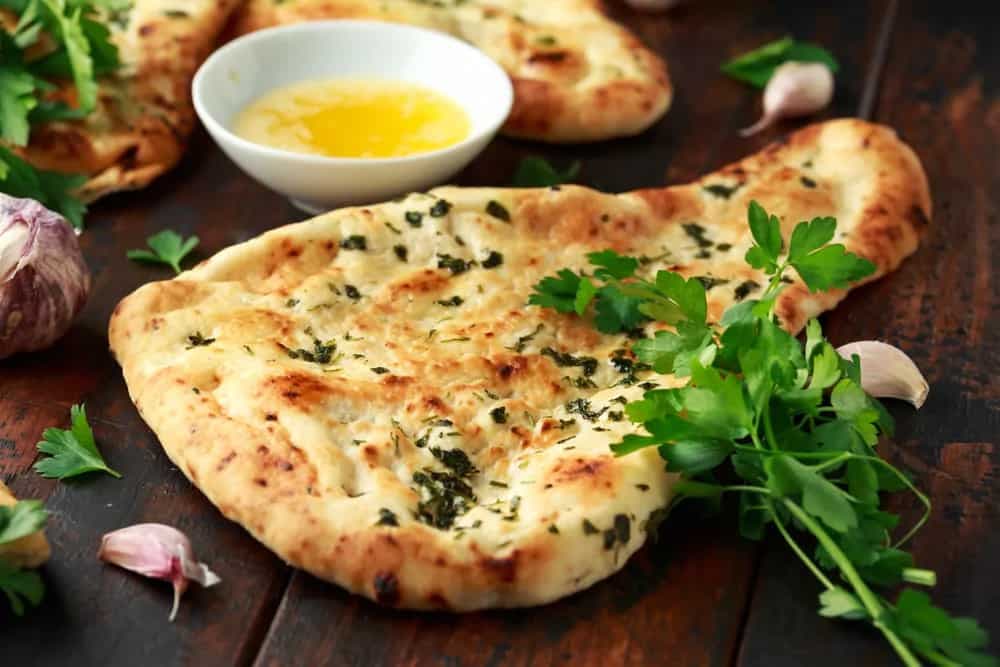 No Oven, No Problem: How To Perfectly Cook Butter Naan On Tawa 