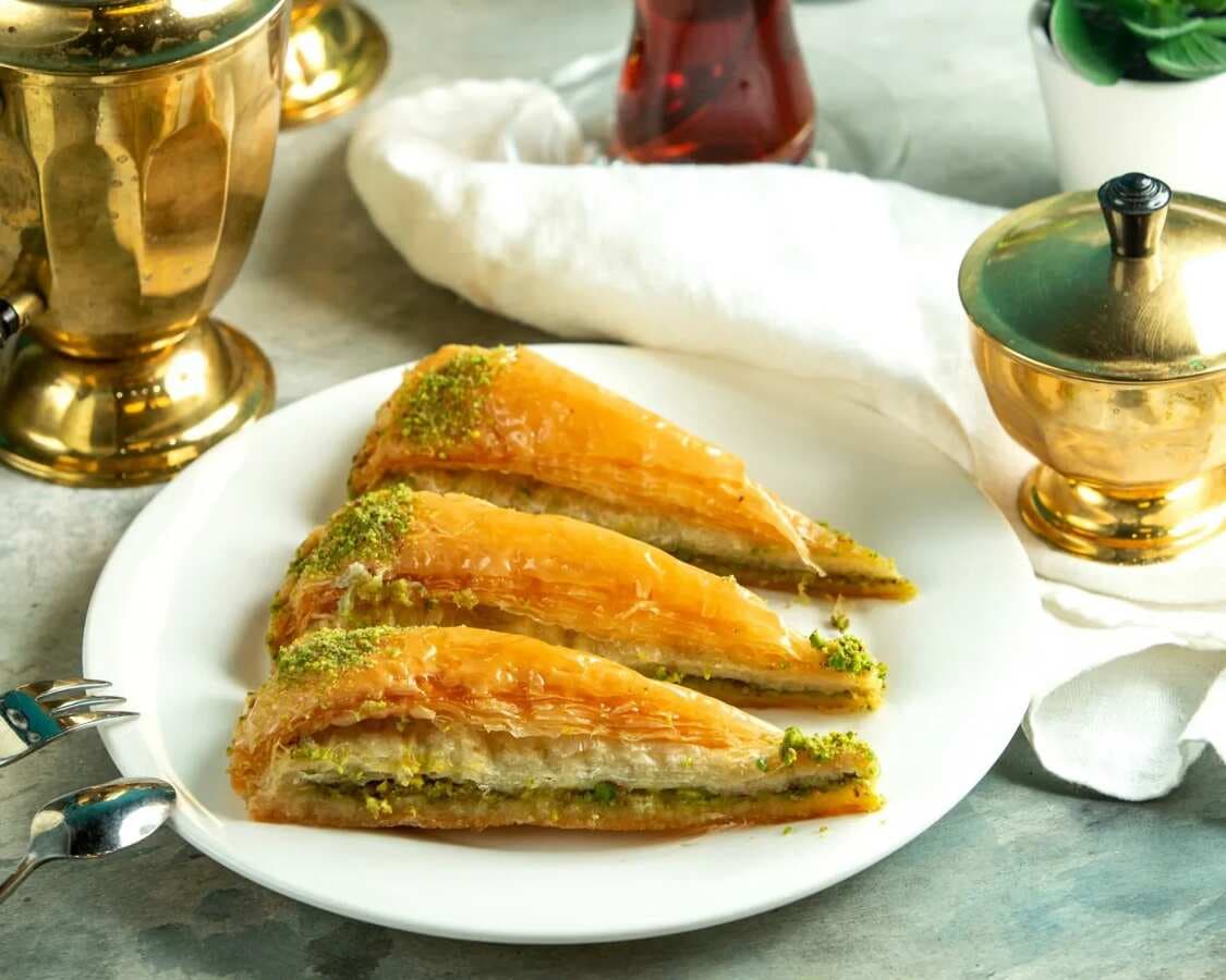 Eid Al-Fitr 2024: 6 Desserts You Can Make With Phyllo Sheets
