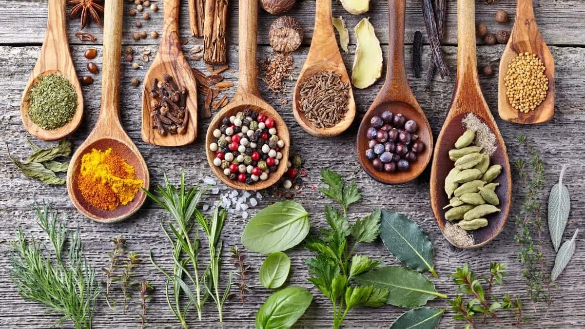 7 Everyday Herbs And Spices That Can Promote Better Gut Health