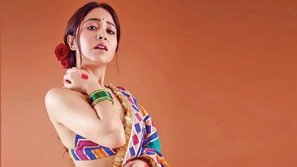 Celebrity Eats: Shweta Tripathi On Her Diet & Batata Vada