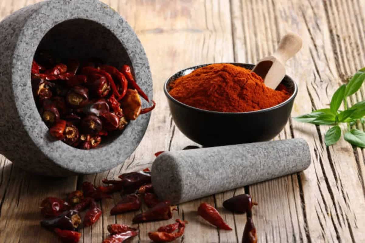 7 Chilli Powder Substitutes You Must Know