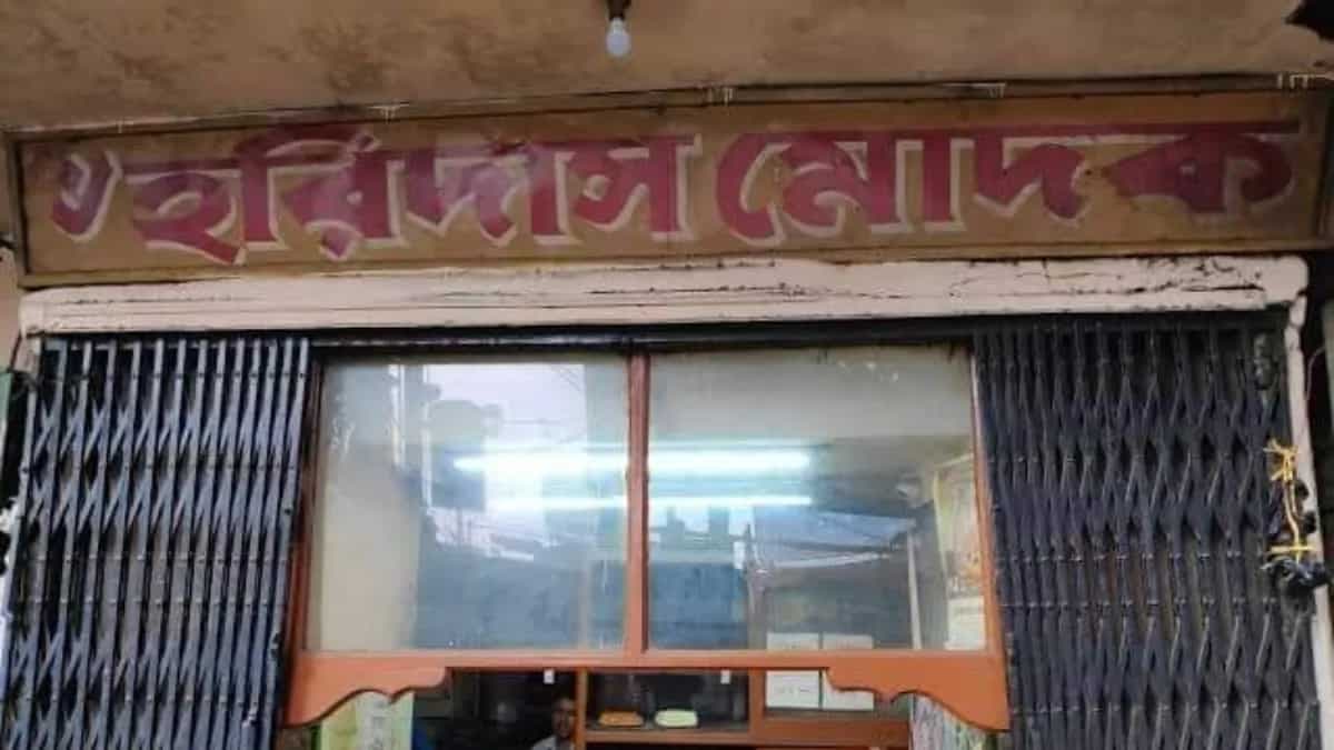 Adi Haridas Modak, Kolkata: History Of This Iconic Sweet Shop