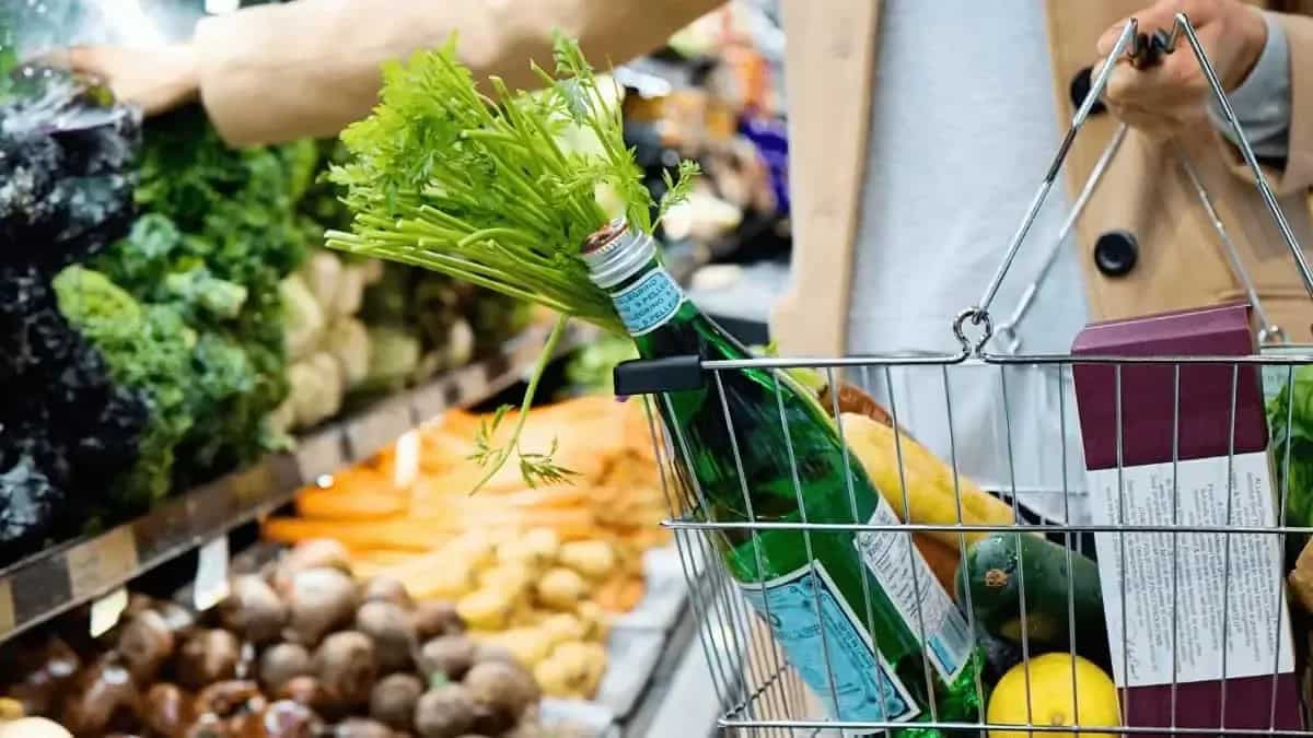 5 Signs Your Supermarket Is Not Adhering To Food Safety Rules