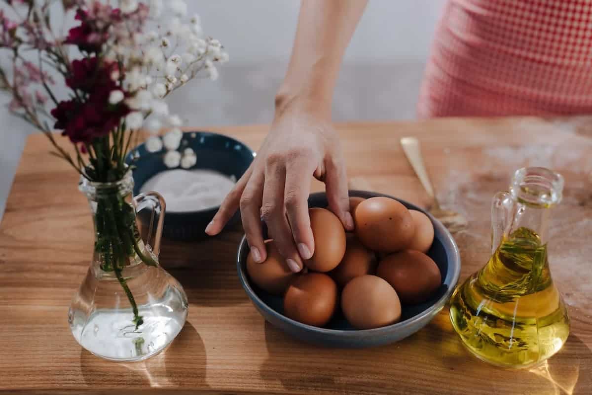 Egg Cooking & Eating Rules You Should Know For Safety