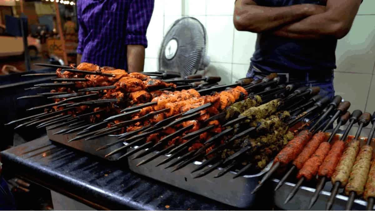 Authentic Street Foods To Try If You Are Visiting Lucknow