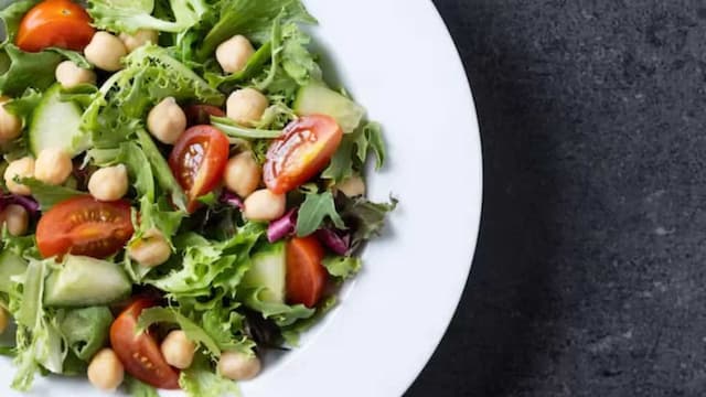 Winter Salad: Top Vegetables You Need For A Perfectly Crisp Bowl