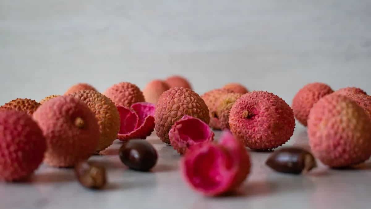 Lychees And Its 6 Amazing Health Benefits For A Fit Body