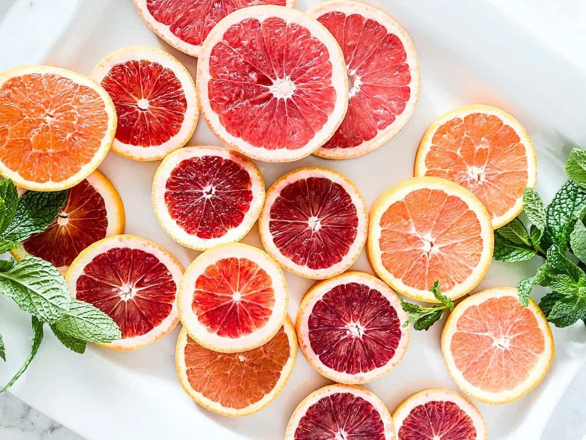 The Grapefruit Diet: Can Eating This Fruit Help You Lose Weight?